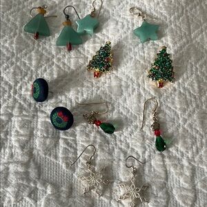 Festive Holiday Earring Set